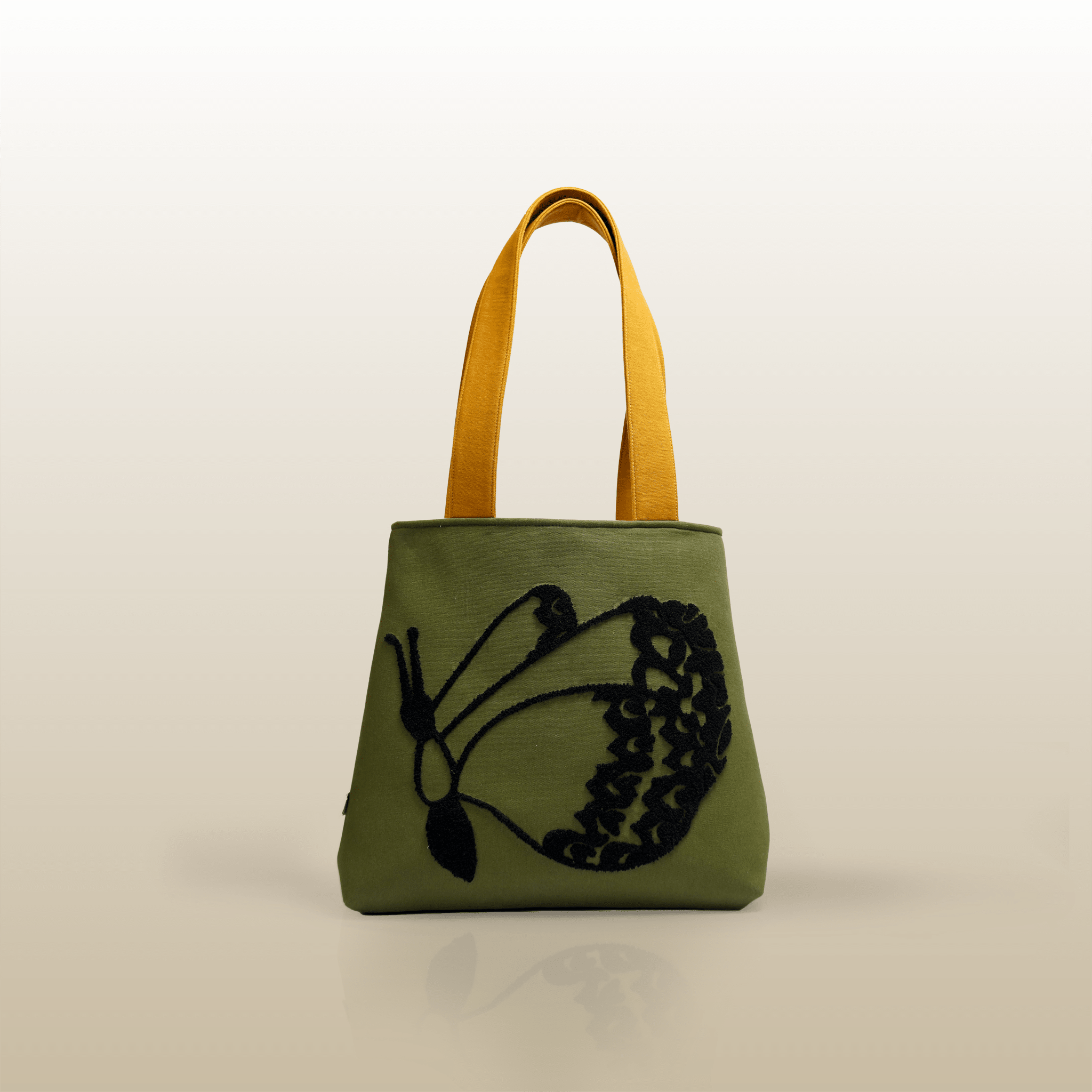 Flutter Butter Tote - Kaahu
PDP label: FRONT