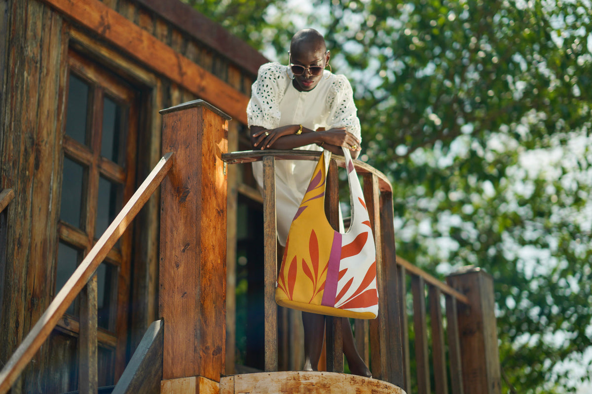 Leaf & Light Hobo - Kaahu
EFFORTLESS STYLE
lifestyle
slideshow