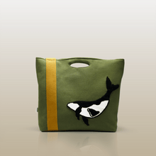 Silent Guardian Tote - Kaahu
PDP label: FRONT