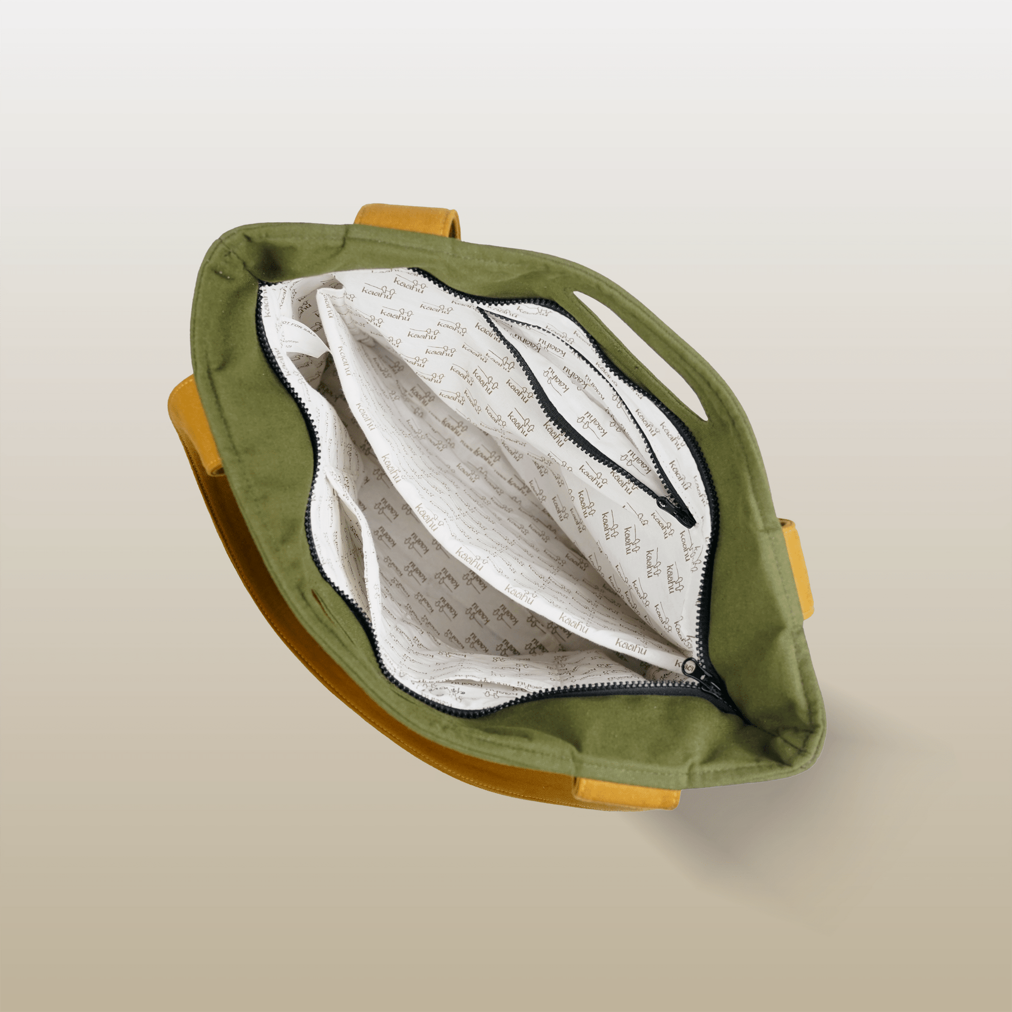 Silent Guardian Tote - Kaahu
PDP label: TOP VIEW