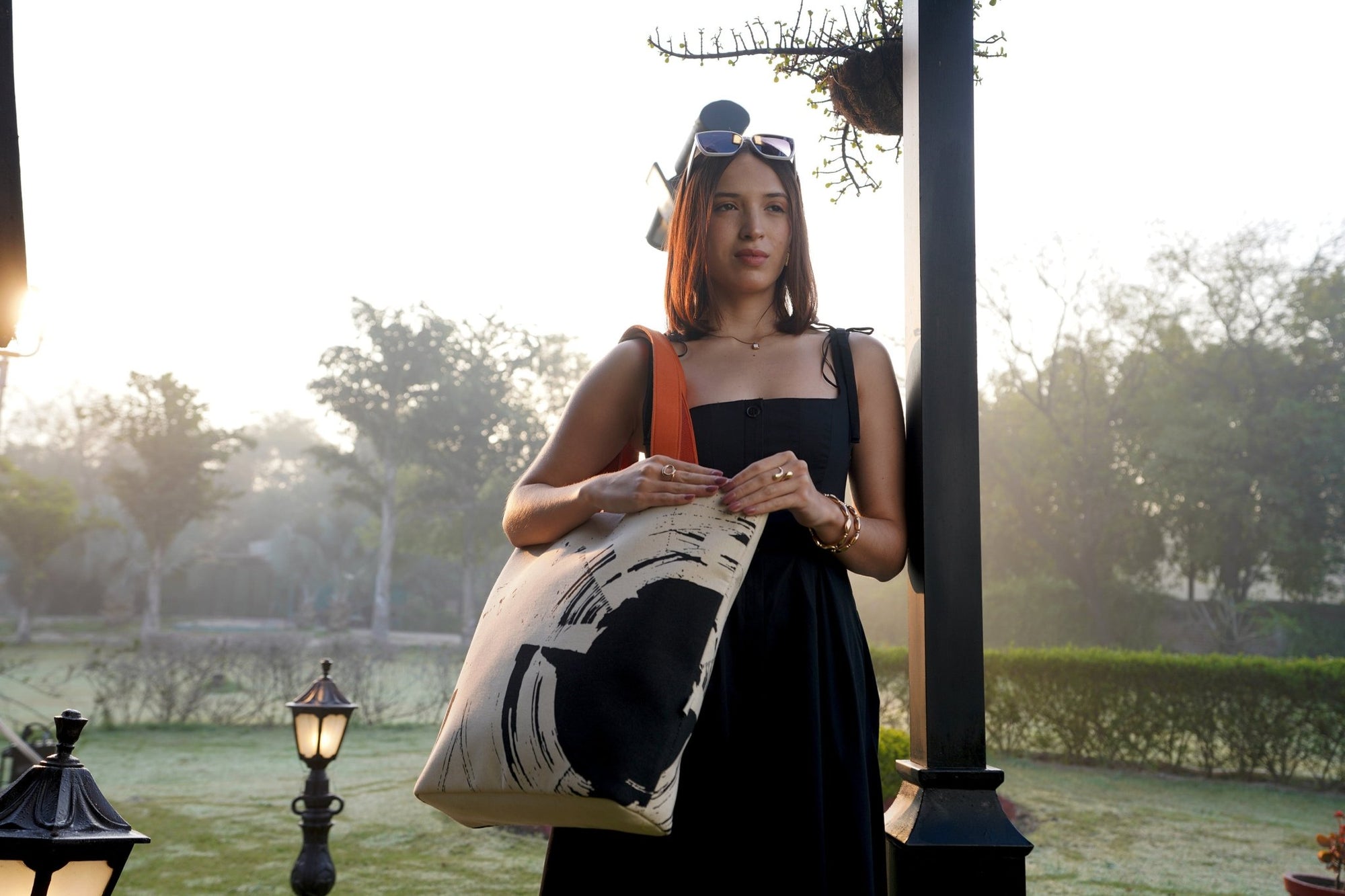Orbit Tote - Kaahu
slideshow